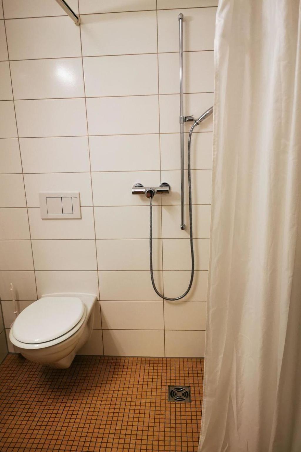 Apartment B&B Am Berntor By Interhome Тун Екстериор снимка